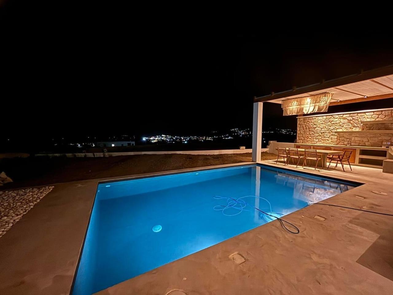 Adriana Luxury Villas Αδάμας Εξωτερικό φωτογραφία