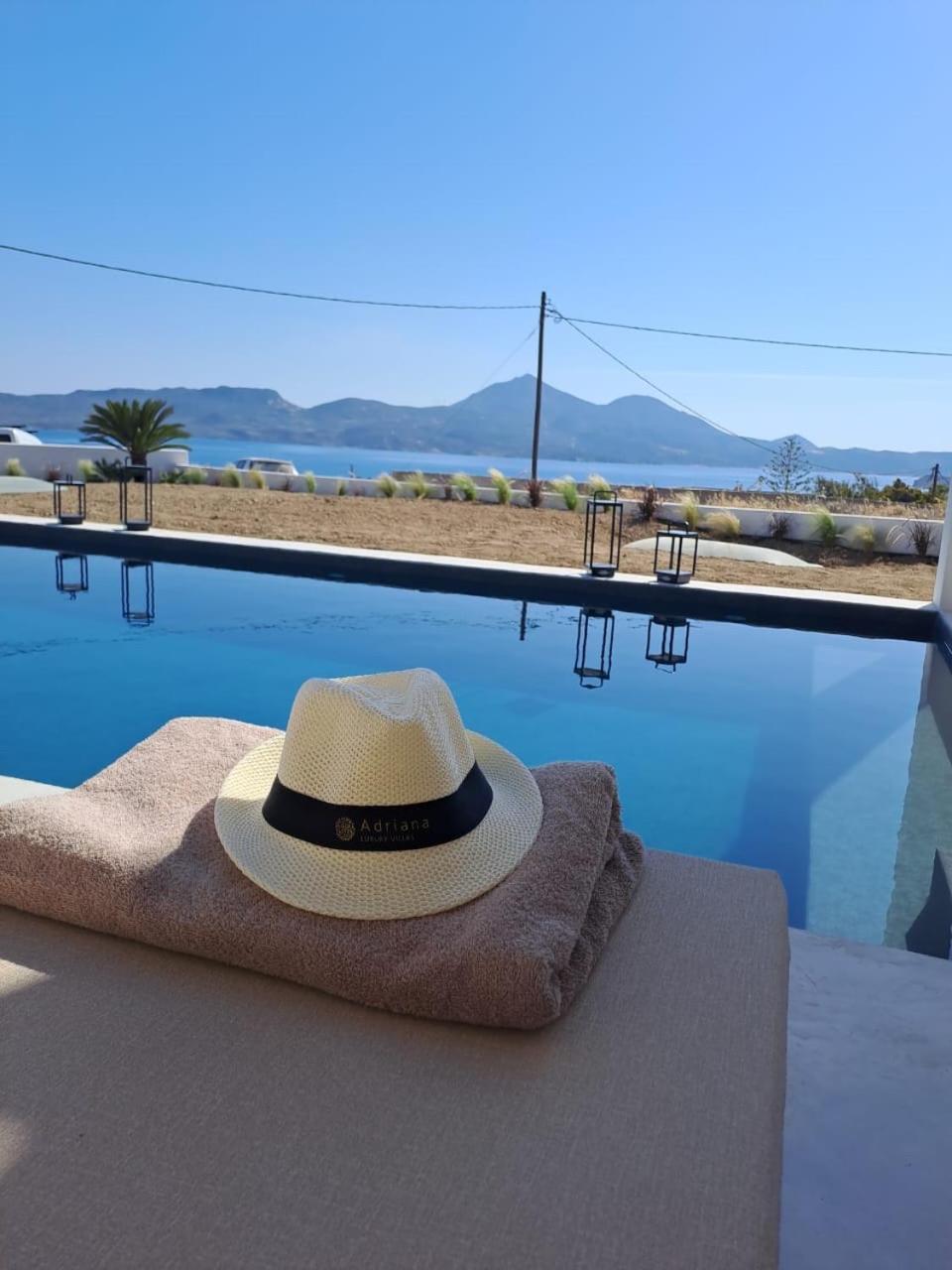 Adriana Luxury Villas Αδάμας Εξωτερικό φωτογραφία