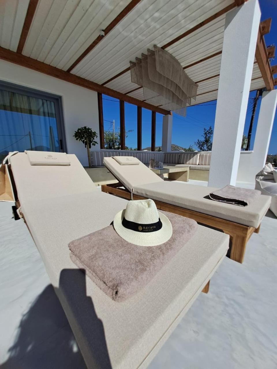 Adriana Luxury Villas Αδάμας Εξωτερικό φωτογραφία